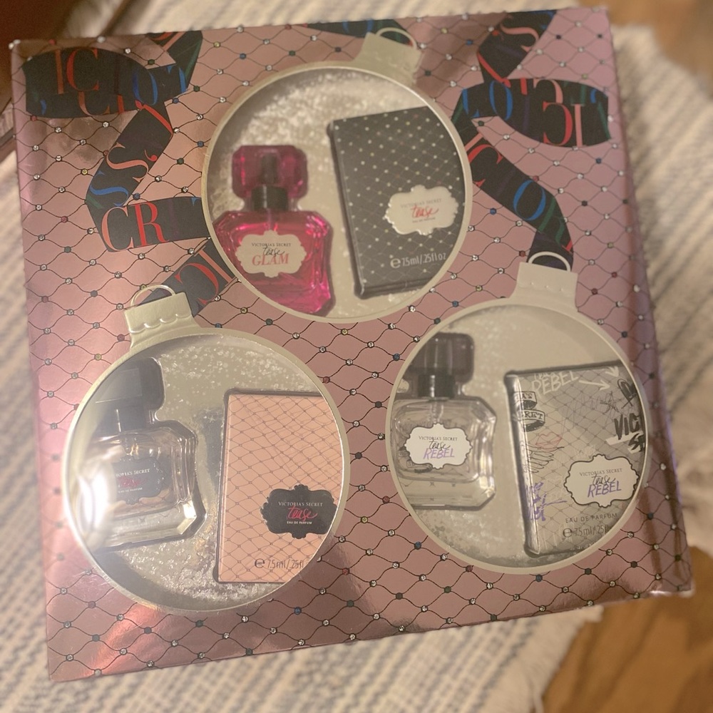 Victoria’s Secret Tease mini-perfume variety pack